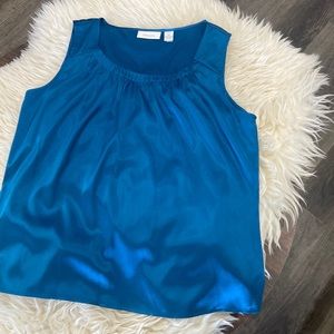 Chicos dress sleeveless top.